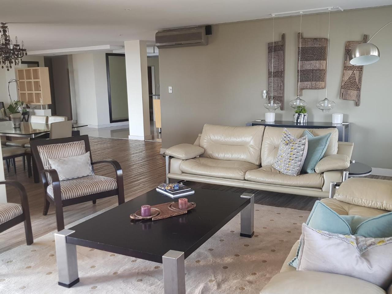 Weom Apartments Sandton Extérieur photo