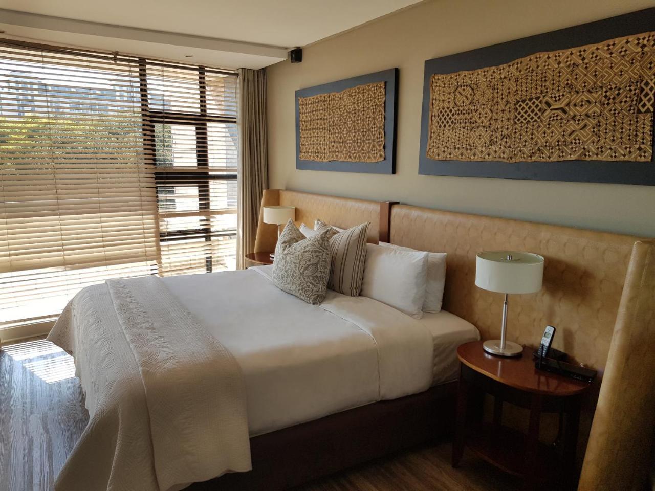 Weom Apartments Sandton Extérieur photo